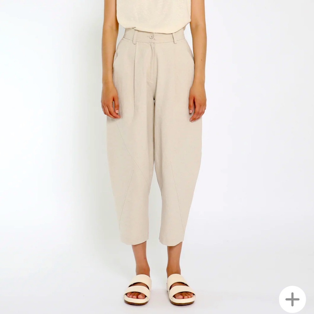 7115 By Szeki- Signature Lantern Trouser - Oatmeal